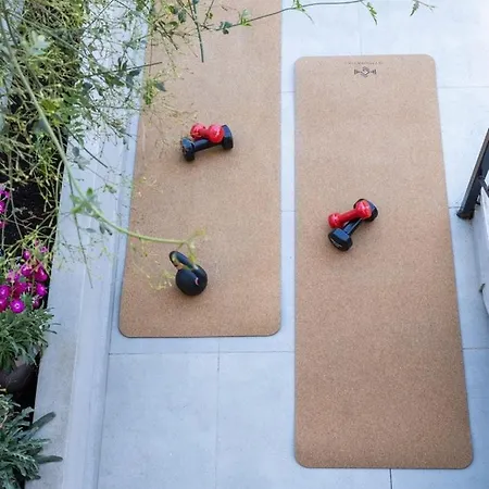 Stylish Modern Maisonette ארגוסטולי