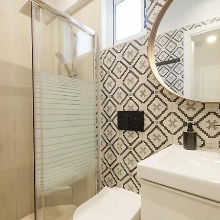 Vakantiehuis Stylish Modern Maisonette *