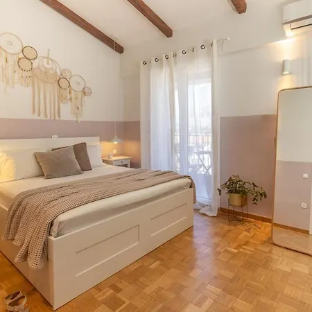 Stylish Modern Maisonette Vakantiehuis Argostoli (Kefalonia)