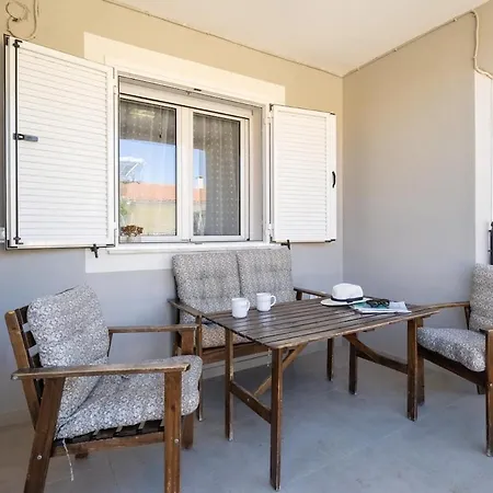 Stylish Modern Maisonette Tatil Evi