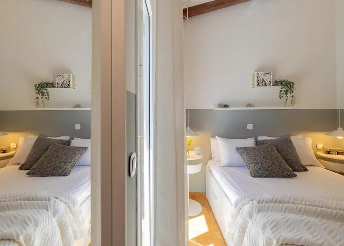 Casa de Férias Stylish Modern Maisonette *